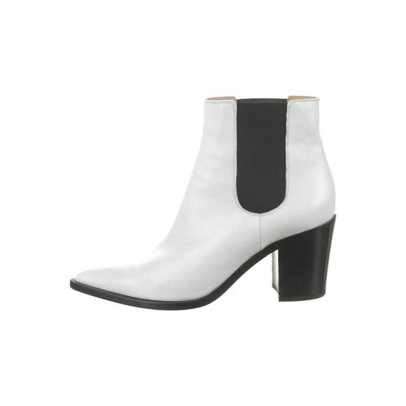 Designer Gianvito Rossi Western Chelsea White Leather Pointed Toe Boots 7.5 M - Picture 13 of 16